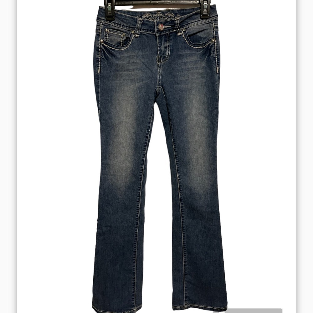 Wax Jeans Size 3 Medium Wash Embroidered Pockets